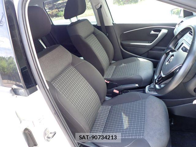 VolksWagen POLO 2016-03 7331194-15