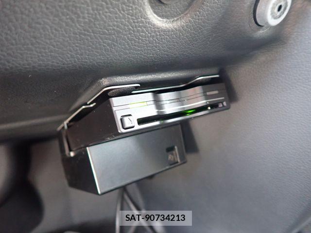 VolksWagen POLO 2016-03 7331194-24