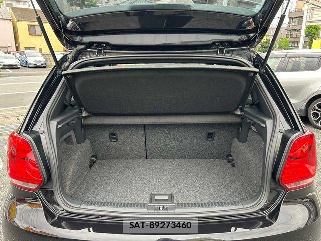 VolksWagen POLO 2012-08 7331198-12