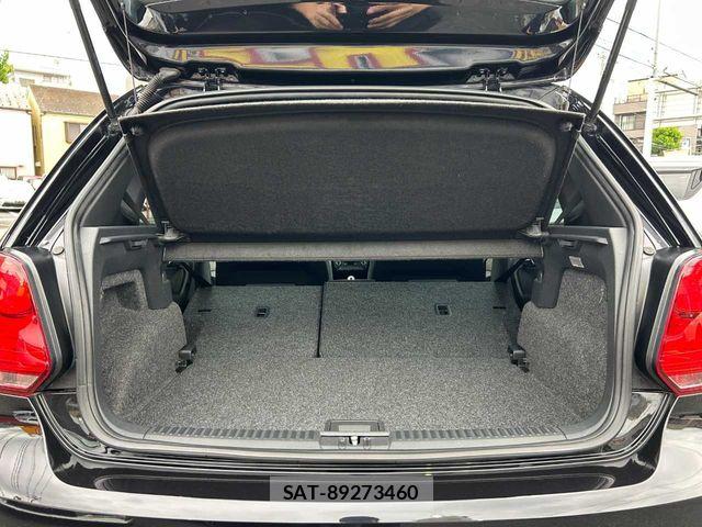 VolksWagen POLO 2012-08 7331198-13