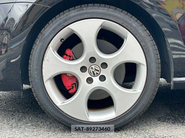 VolksWagen POLO 2012-08 7331198-25