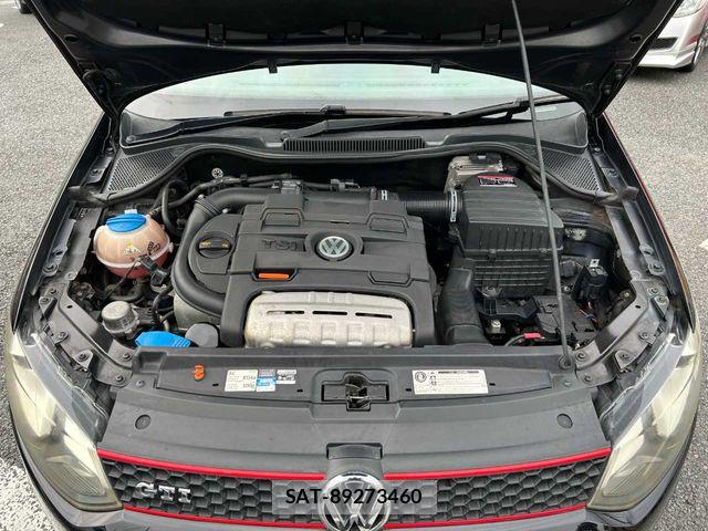 VolksWagen POLO 2012-08 7331198-28