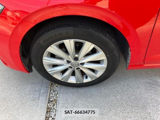 VolksWagen POLO 2019-05 7331195-5