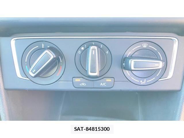 VolksWagen POLO 2015-08 7331197-16