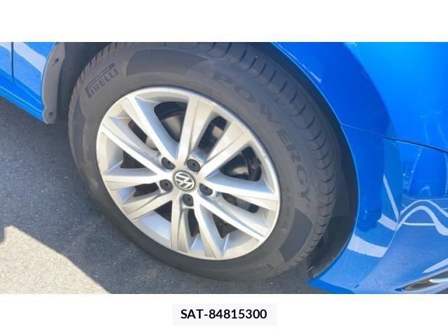 VolksWagen POLO 2015-08 7331197-4