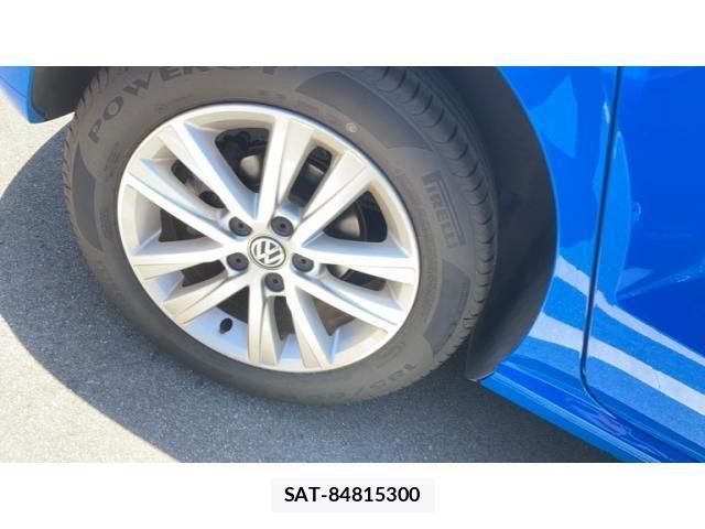 VolksWagen POLO 2015-08 7331197-5