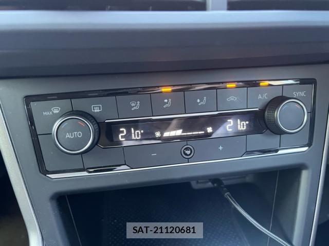 VolksWagen POLO 2021-07 7331196-16