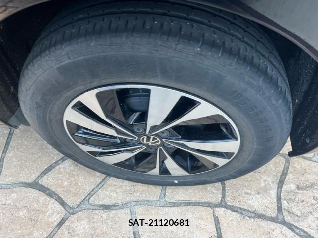 VolksWagen POLO 2021-07 7331196-5