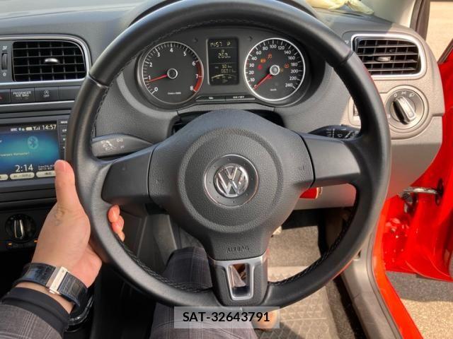 VolksWagen POLO 2012-09 7331202-13