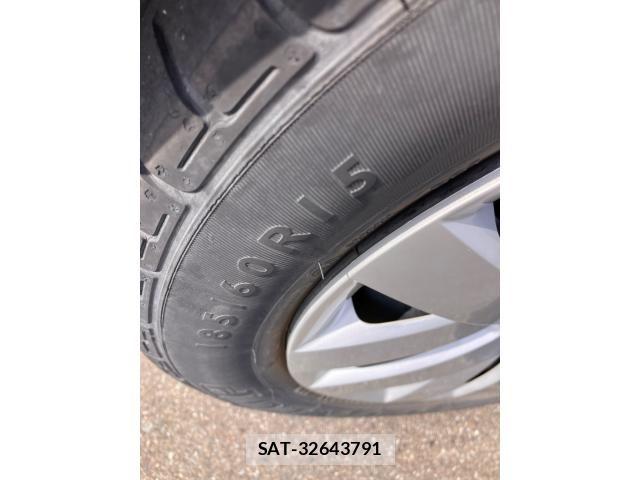 VolksWagen POLO 2012-09 7331202-6