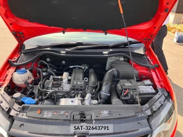 VolksWagen POLO 2012-09 7331202-7