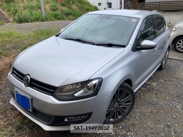 VolksWagen POLO 2012-03 7331201-0