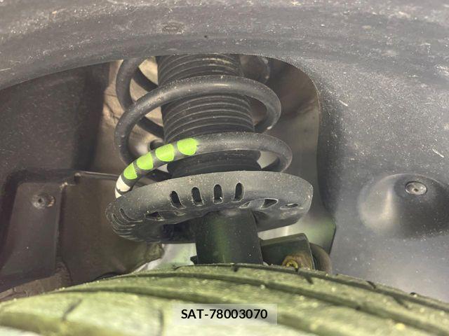 VolksWagen POLO 2016-09 7360486-18