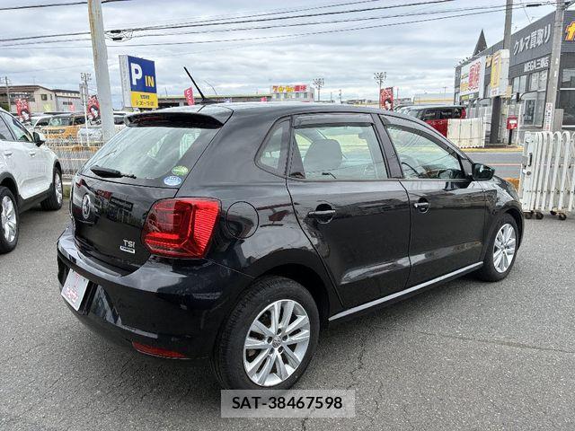 VolksWagen POLO 2018-03 7360483-1