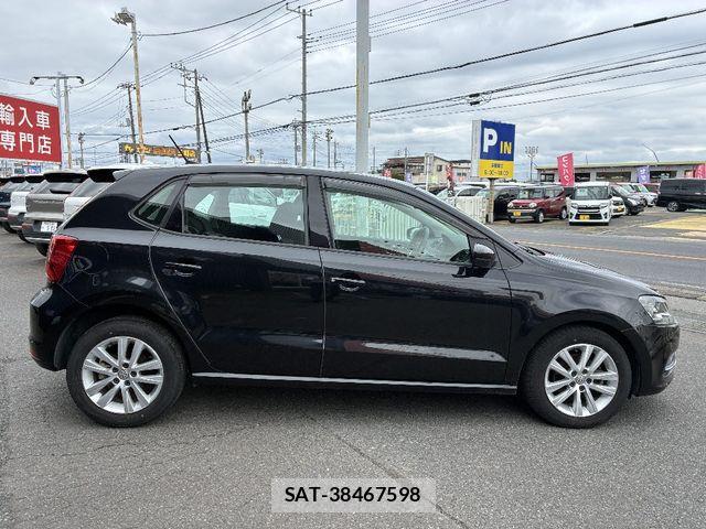 VolksWagen POLO 2018-03 7360483-26