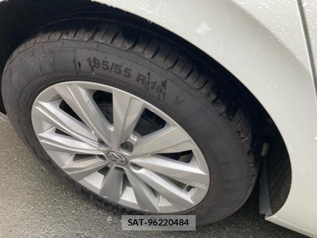 VolksWagen POLO 2019-12 7360485-11