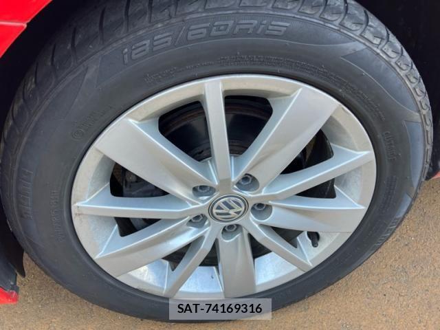 VolksWagen POLO 2015-07 7394860-5