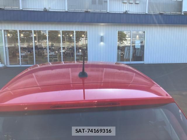 VolksWagen POLO 2015-07 7394860-7