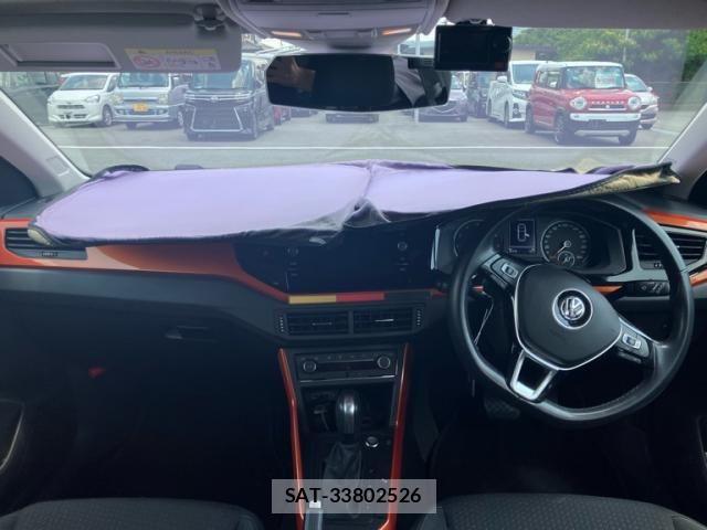 VolksWagen POLO 2020-09 7458837-6