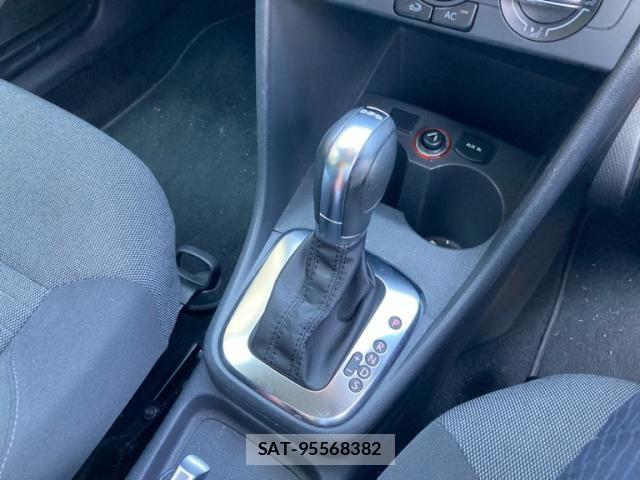 VolksWagen POLO 2014-03 7458840-12