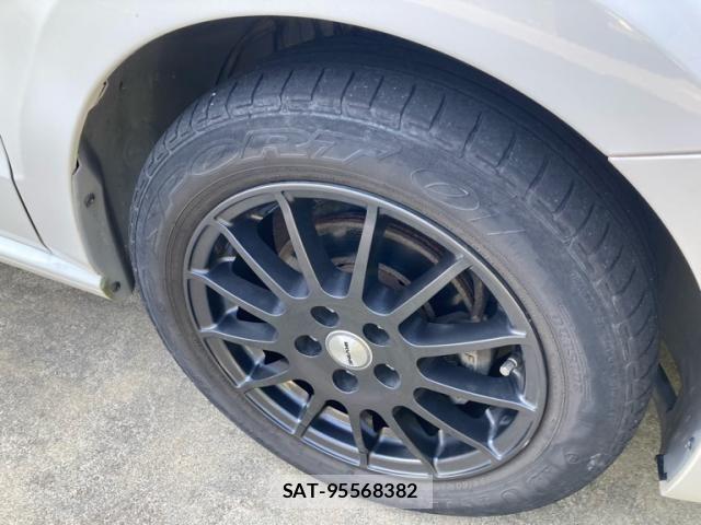 VolksWagen POLO 2014-03 7458840-4