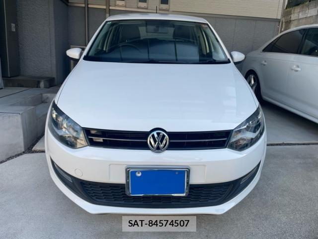 VolksWagen POLO 2014-03 7458839-1
