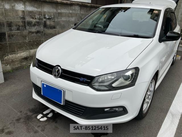 VolksWagen POLO 2013-09 7458838-0