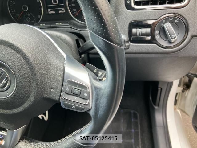 VolksWagen POLO 2013-09 7458838-16