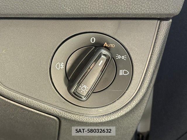 VolksWagen POLO 2021-09 7458836-22