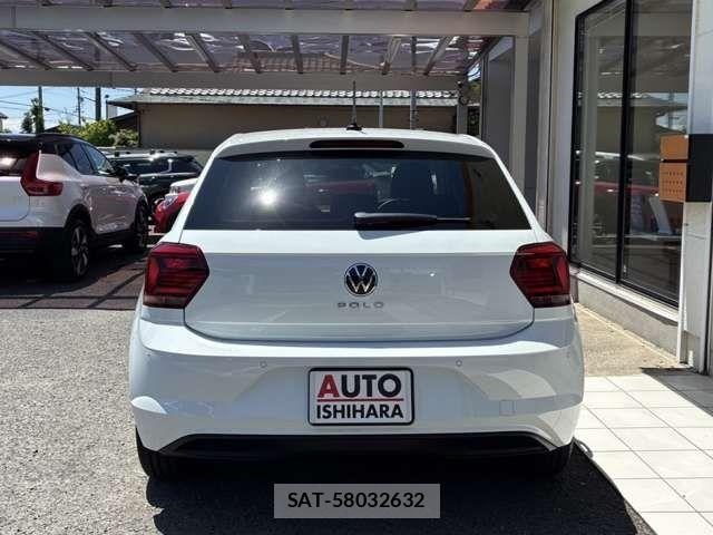 VolksWagen POLO 2021-09 7458836-3
