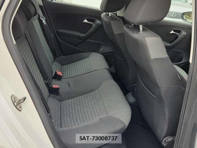 VolksWagen POLO 2010-05 7458841-6