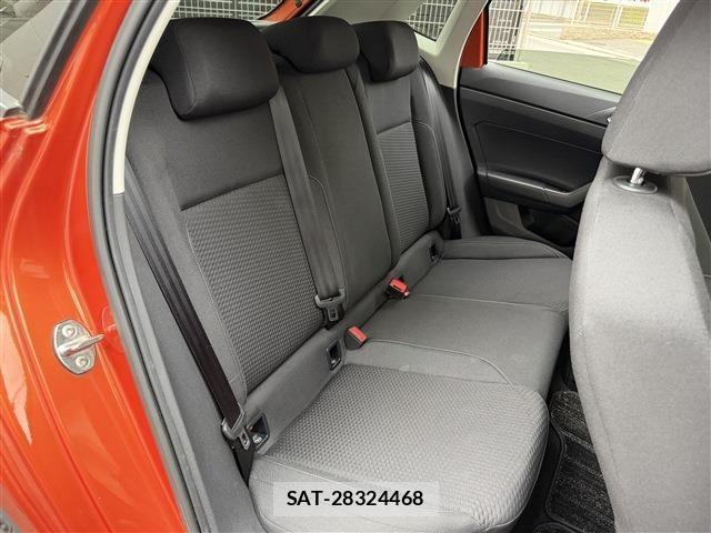 VolksWagen POLO 2022-02 7503743-15