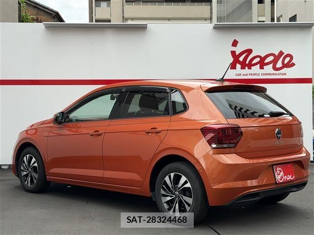 VolksWagen POLO 2022-02 7503743-3