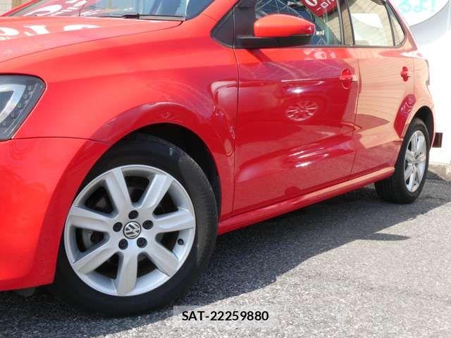 VolksWagen POLO 2012-08 7503754-15