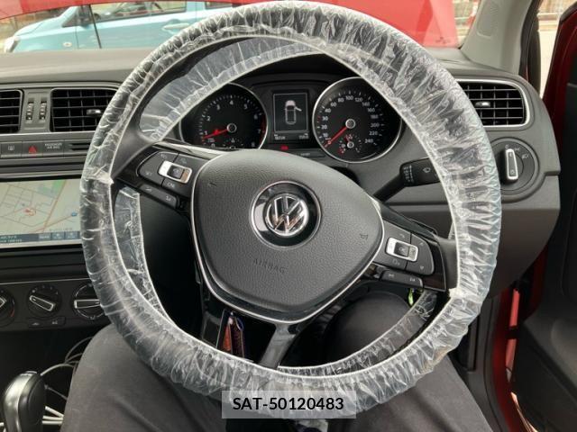 VolksWagen POLO 2015-02 7503746-15