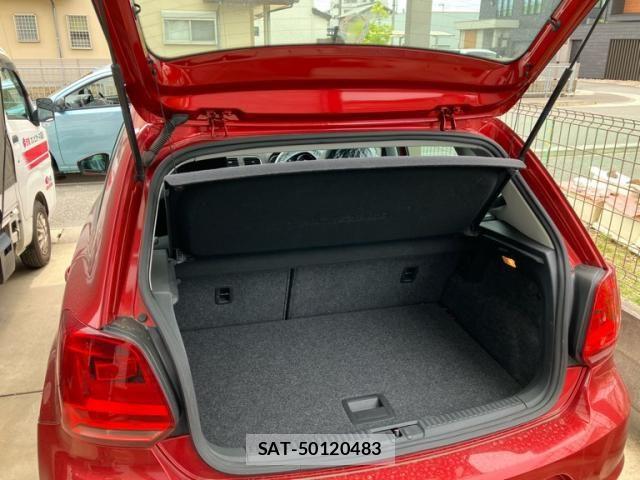 VolksWagen POLO 2015-02 7503746-8