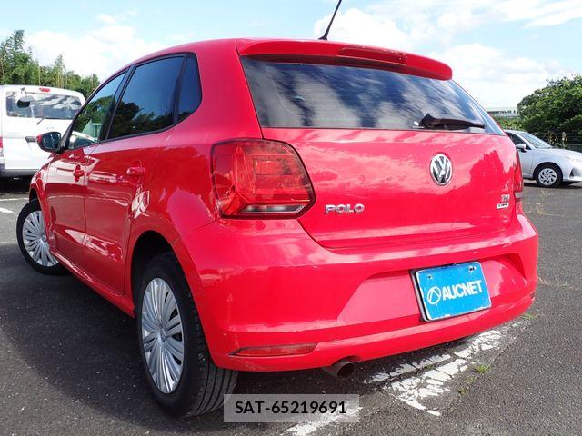 VolksWagen POLO 2015-06 7563087-2