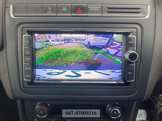VolksWagen POLO 2016-10 7563089-26