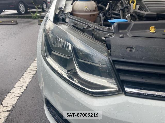 VolksWagen POLO 2016-10 7563089-5