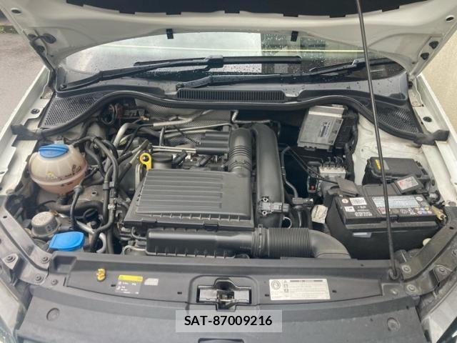 VolksWagen POLO 2016-10 7563089-6