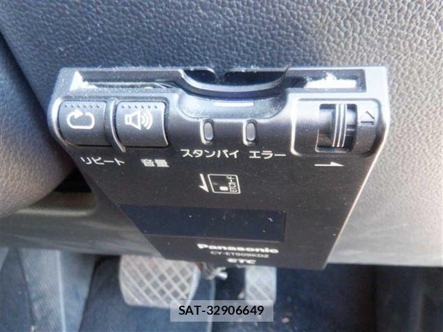 VolksWagen POLO 2011-06 7621340-6