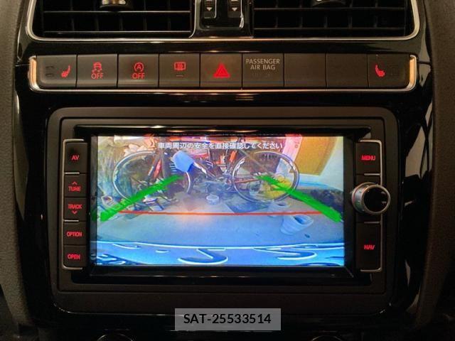 VolksWagen POLO 2017-08 7621346-12