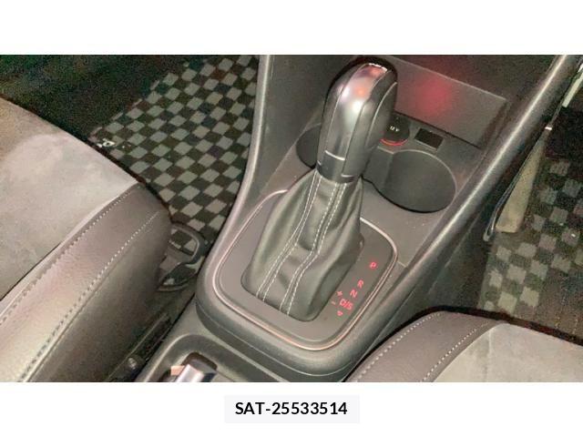 VolksWagen POLO 2017-08 7621346-14