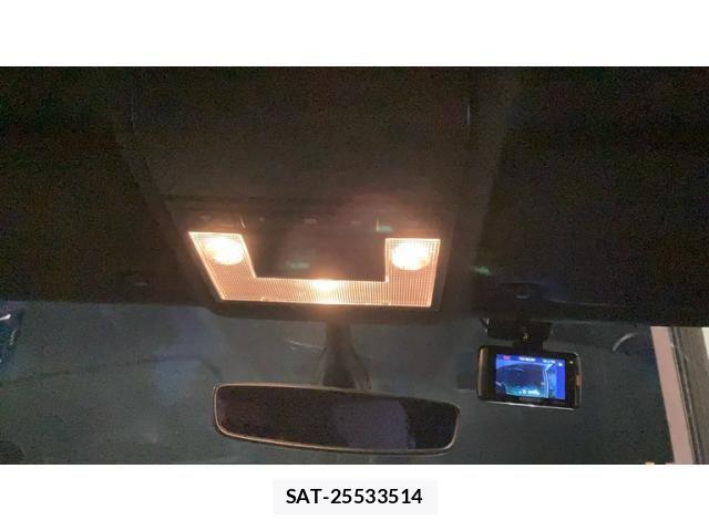 VolksWagen POLO 2017-08 7621346-21