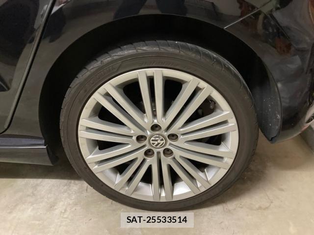 VolksWagen POLO 2017-08 7621346-4