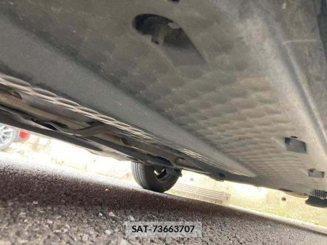 VolksWagen POLO 2011-04 7621349-10