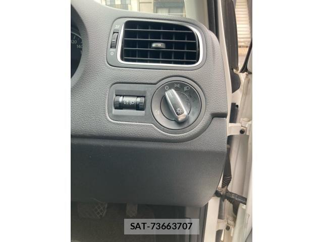 VolksWagen POLO 2011-04 7621349-13