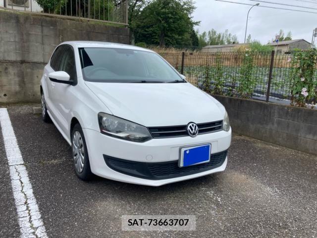 VolksWagen POLO 2011-04 7621349-1
