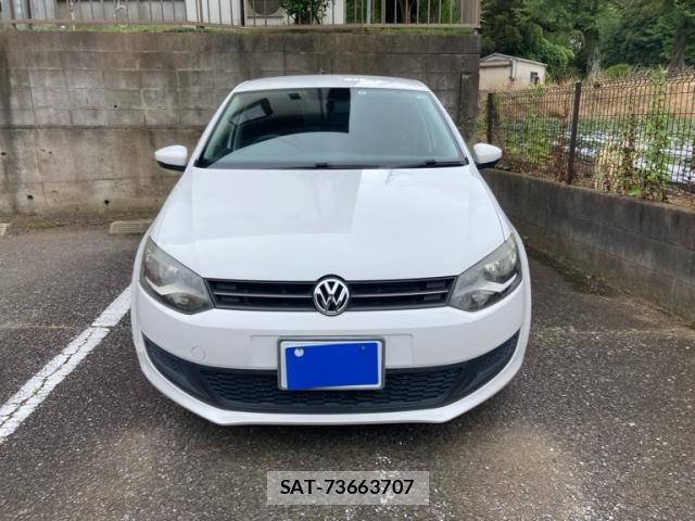 VolksWagen POLO 2011-04 7621349-2