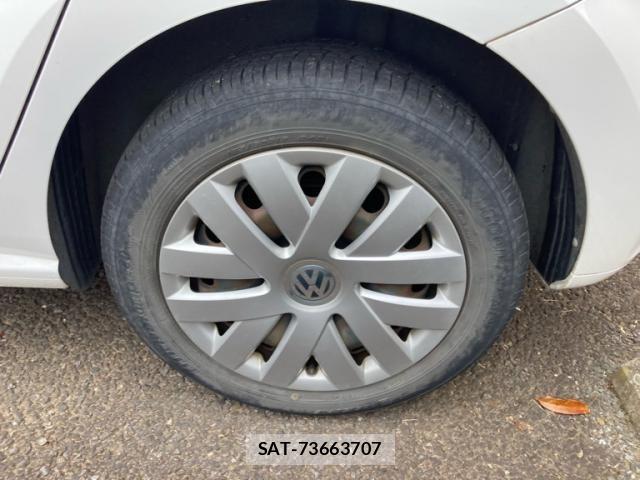VolksWagen POLO 2011-04 7621349-7